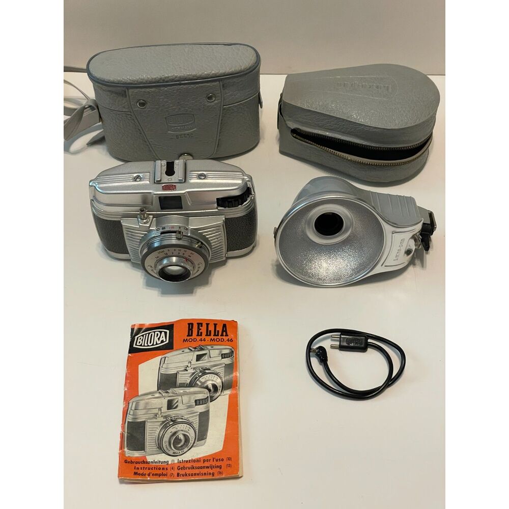 Bilora Bella 44 Camera w/ Case LuxaPan Flash Manual Cable Germany Vintage Kit